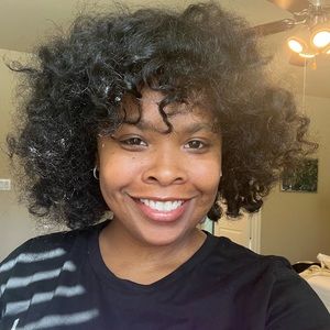 Meet your Posher, Natalie